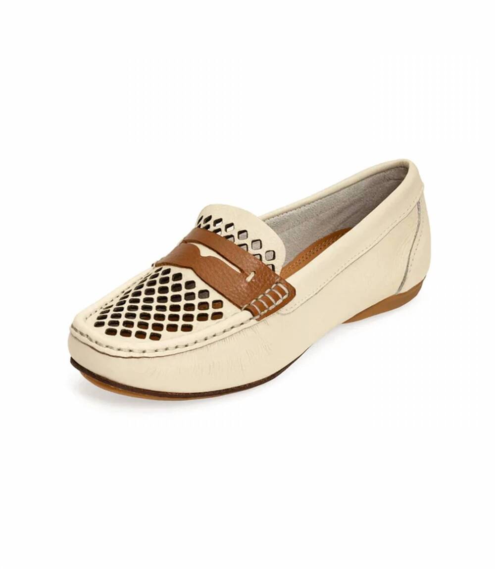 NEW CHARLESTON SHOE CO. women's peggy loafers in ivory